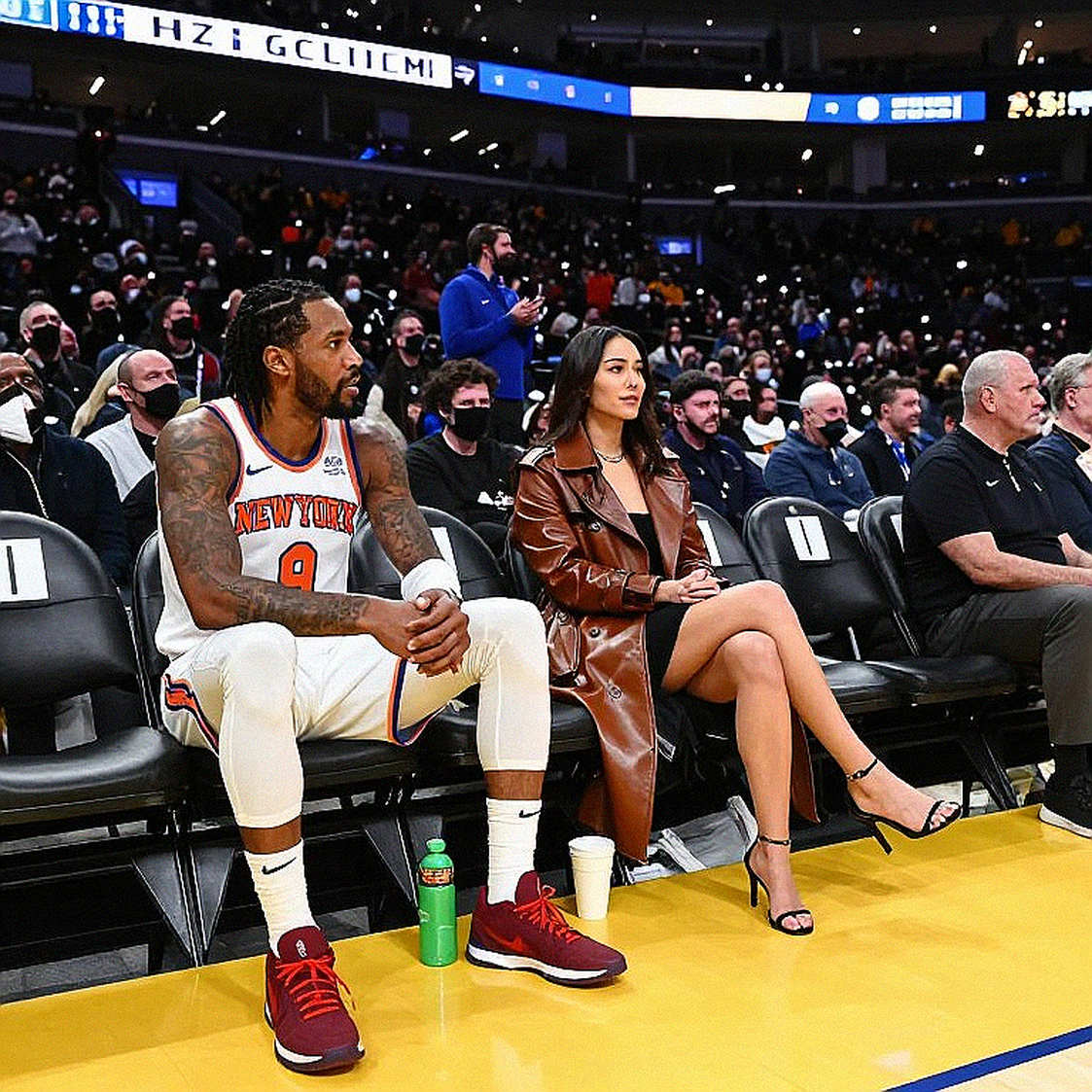 Matt Thomas gia nhập Unicaja: hợp đồng hai tháng và bài toán khoảng trống ngoài vạch 6m75
