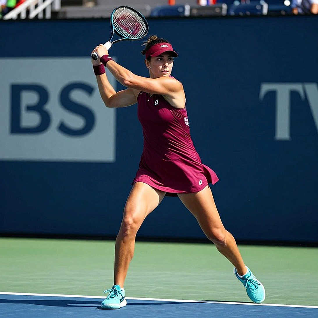 Chwalinska hạ bệ đương kim vô địch Mertens để vào bán kết Singapore Open: Khi sự biến ảo lên tiếng Chwalinska hạ bệ đương kim vô địch Mertens để vào bán kết Singapore Open: Khi sự biến ảo lên tiếng