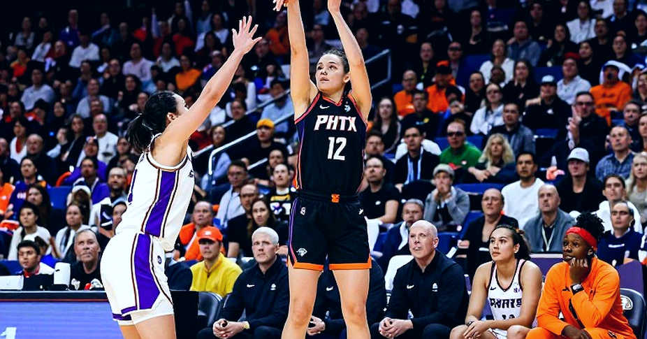 Carsen Edwards và Zalgiris: Hai hệ thống luật chồng lên một đôi vai