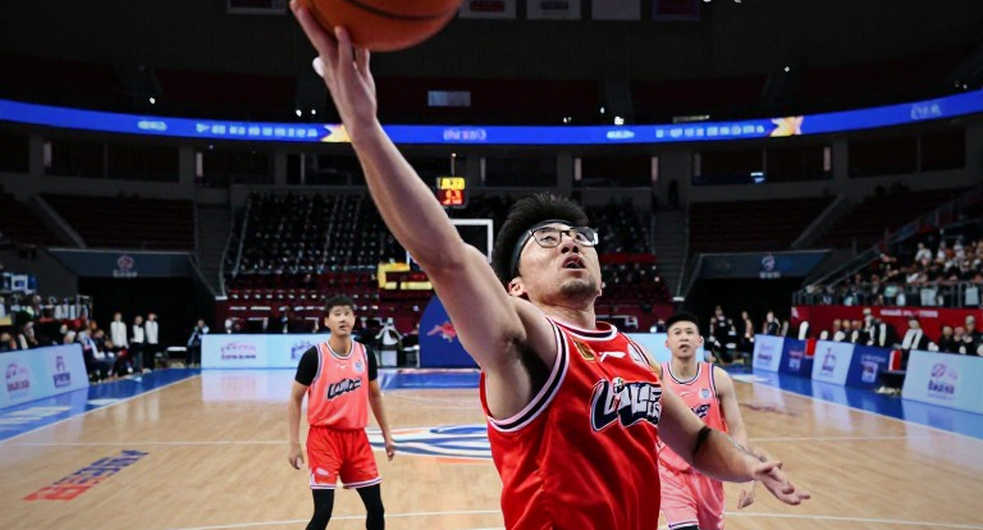 Stephen Curry và bản gia hạn 116 triệu USD: Đọc lại bài toán di sản giữa hai tầng trần lương NBA Stephen Curry và bản gia hạn 116 triệu USD: Đọc lại bài toán di sản giữa hai tầng trần lương NBA
