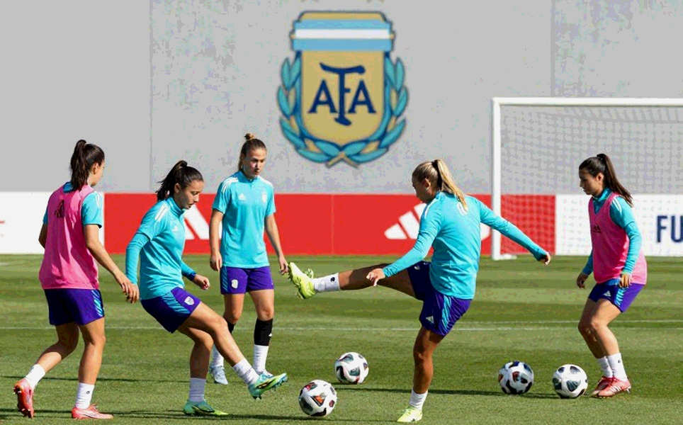 Hoa Kỳ 0-2 Tây Ban Nha: Emma Hayes nói về tiến bộ, còn hàng công nói về sự thật